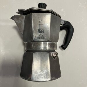 Silver Stovetop Espresso Maker